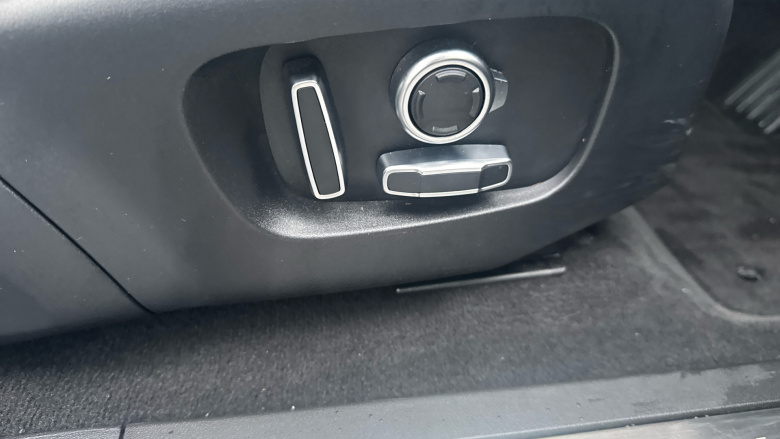 Land Rover Range Rover Evoque 2.0 D200 R-Dynamic HSE 5dr Auto Diesel Hatchback